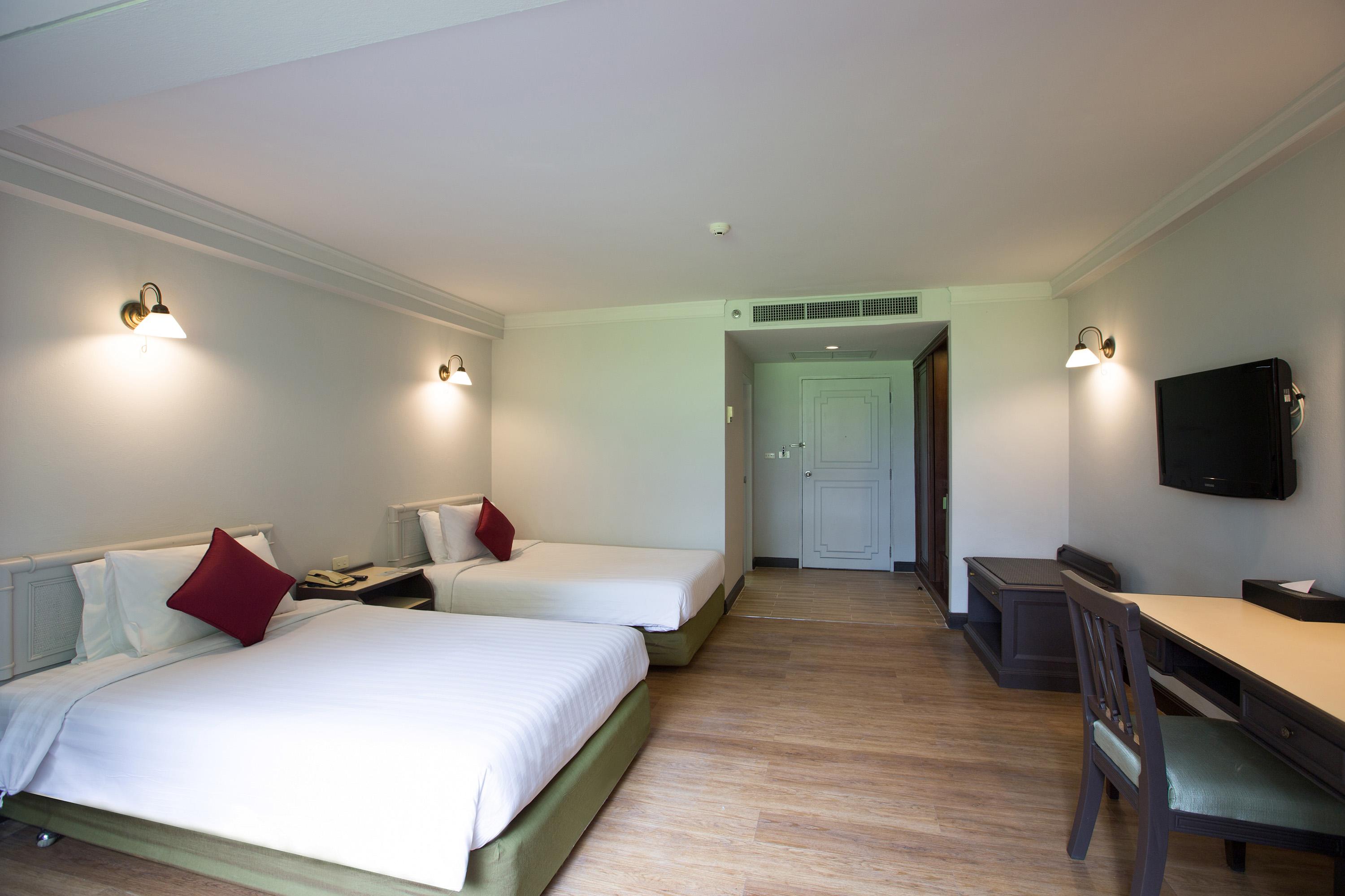 The Imperial Hotel & Convention Centre Phitsanulok Exterior photo