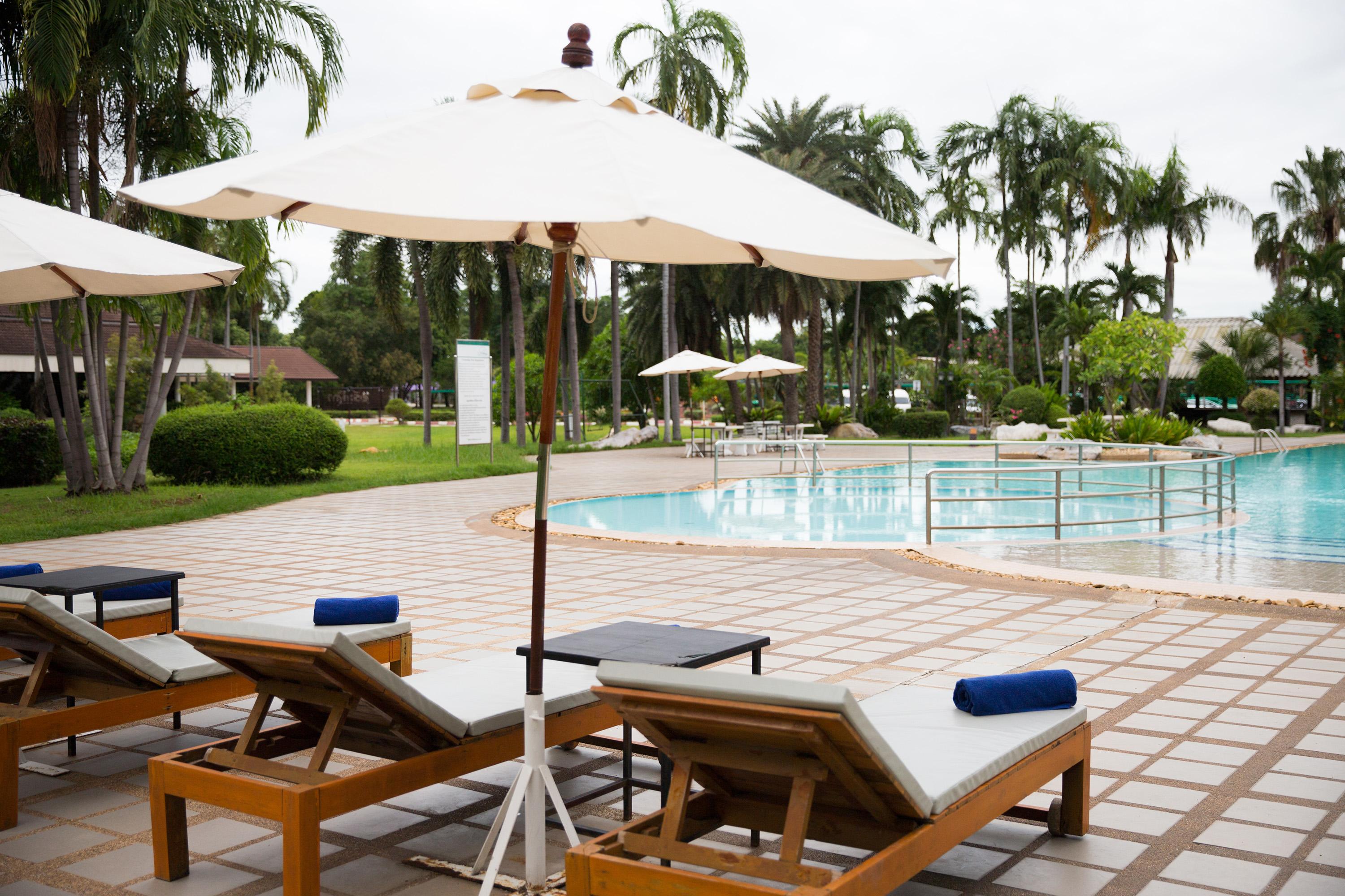 The Imperial Hotel & Convention Centre Phitsanulok Exterior photo