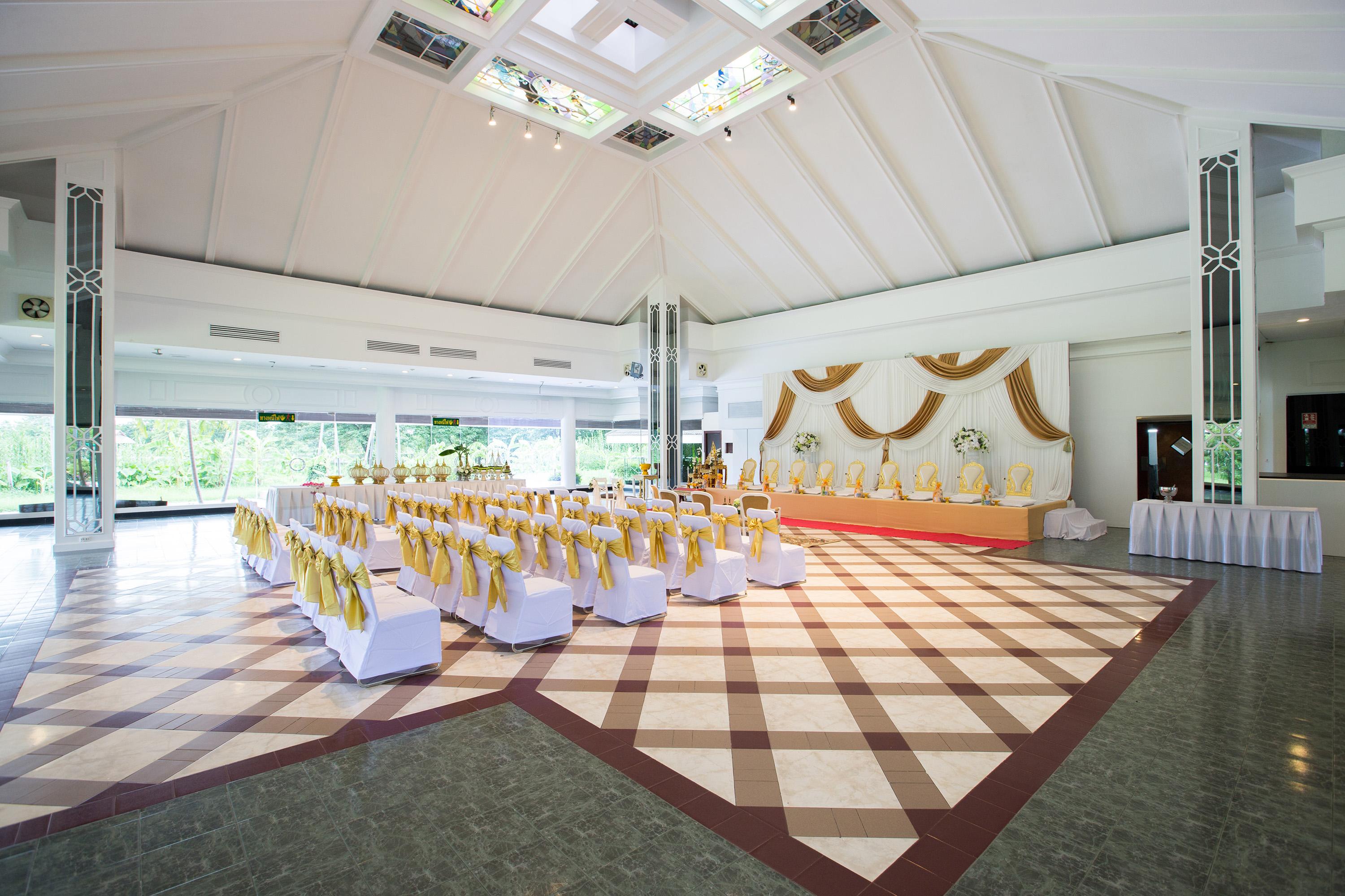 The Imperial Hotel & Convention Centre Phitsanulok Exterior photo