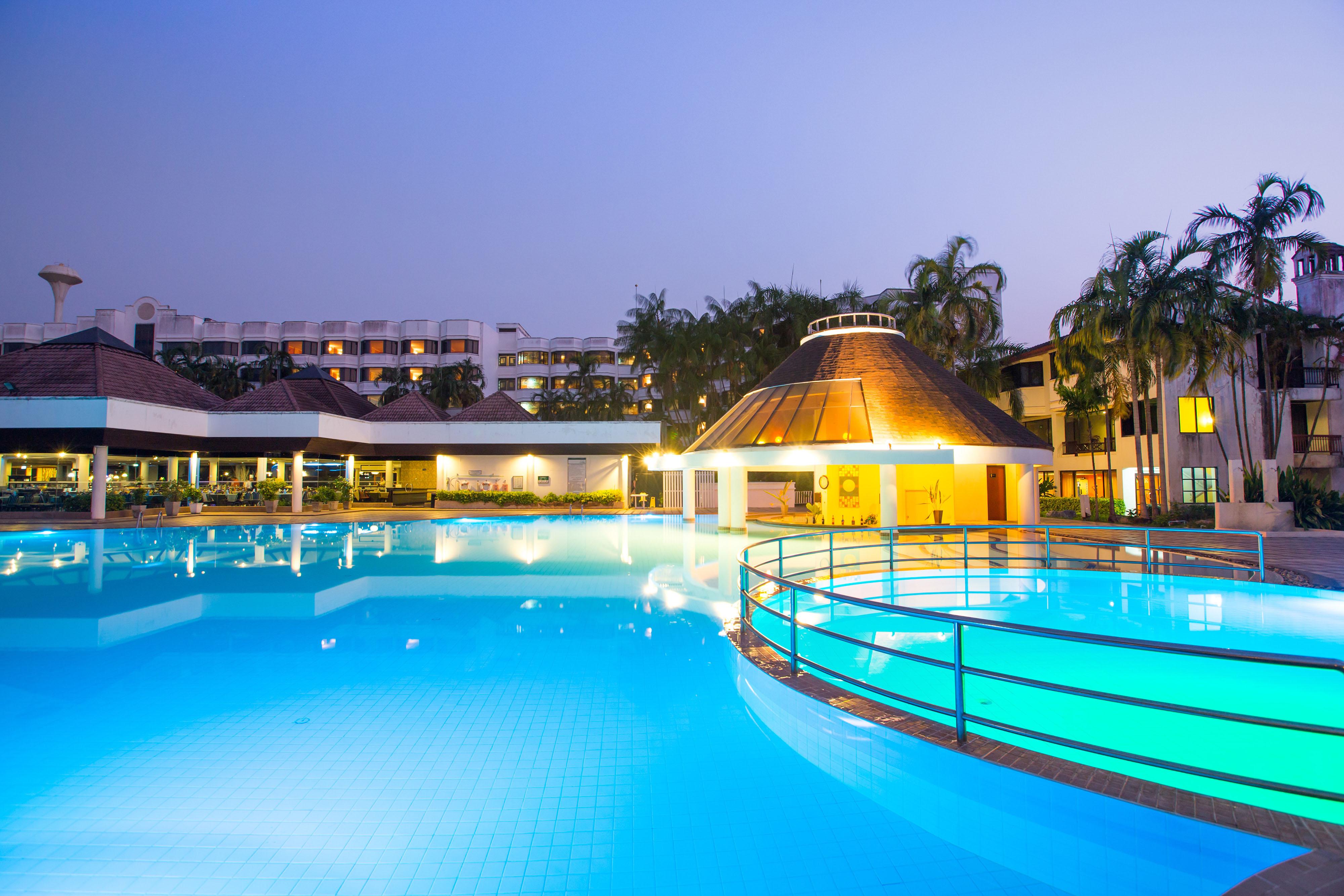 The Imperial Hotel & Convention Centre Phitsanulok Exterior photo